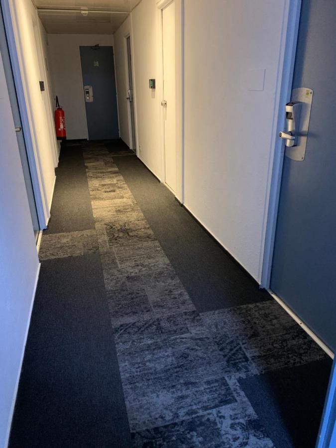 ホテル マコン ラ サール サン・タルバン エクステリア 写真